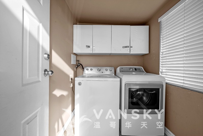 東溫一廳一室步行分鐘到Renfrew天車站12分鐘到T&T